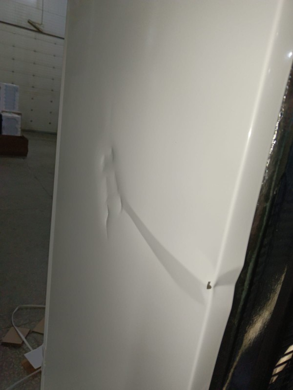 Холодильник Орск 173 В белый, вмятины
